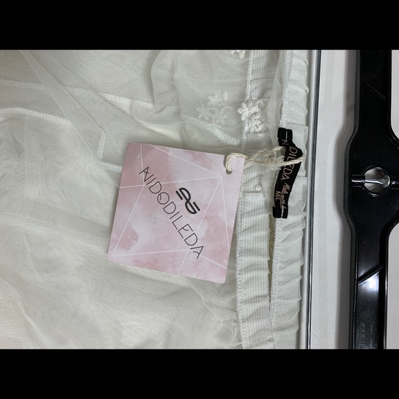 NWT Nidodelida sheer white lace tights - Picture 5 of 5